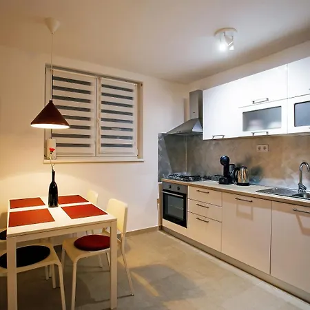 Suzy's Place Apartament