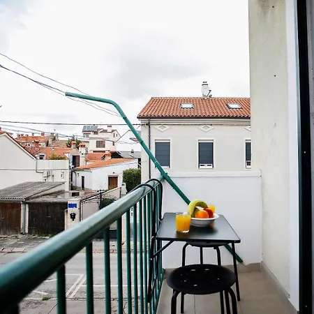 Διαμέρισμα Suzy's Place *